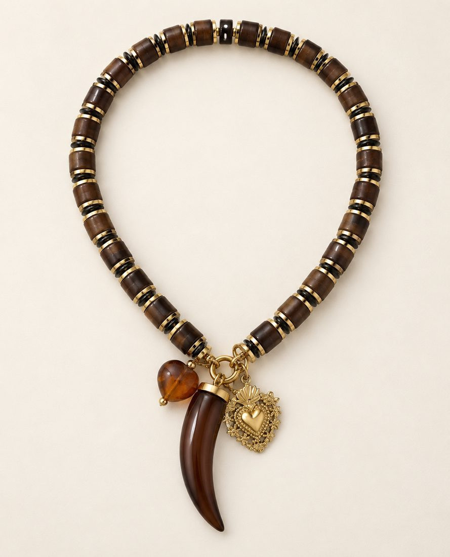 Collar Amuleto Marron