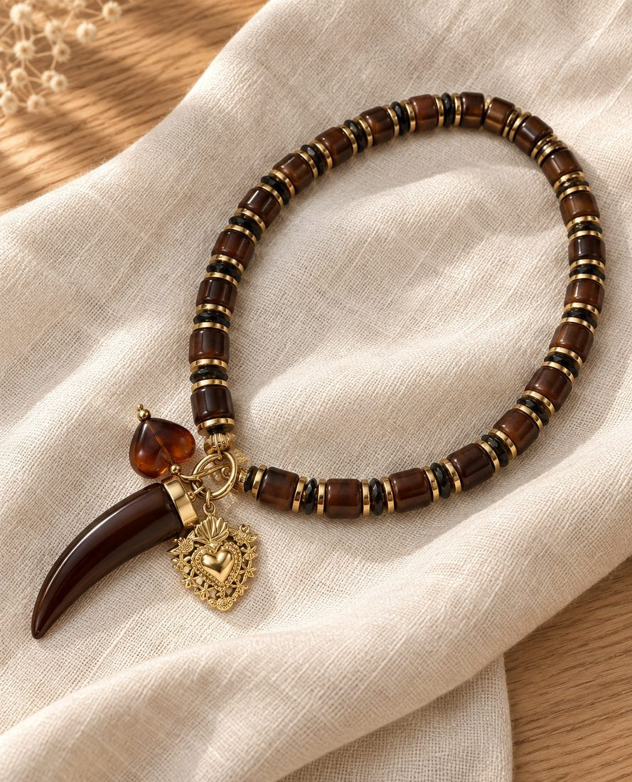 Collar Amuleto Marron