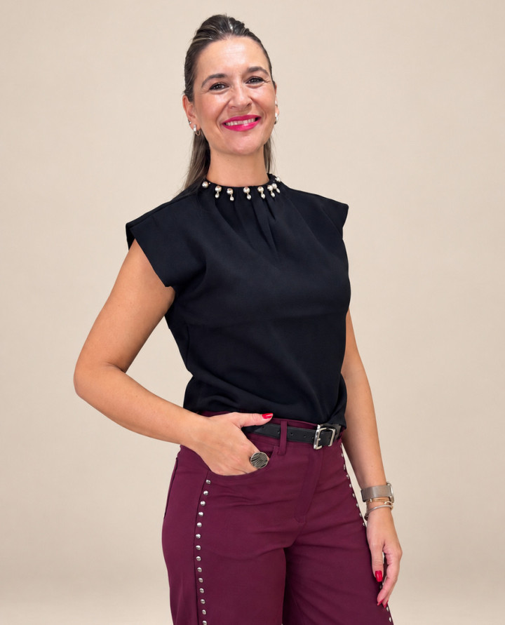 Top Amara Negro