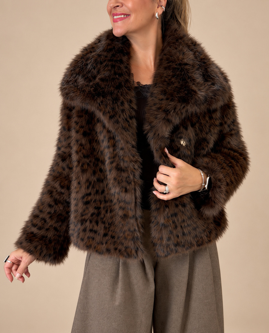 Abrigo Nerea Leopardo Chocolate