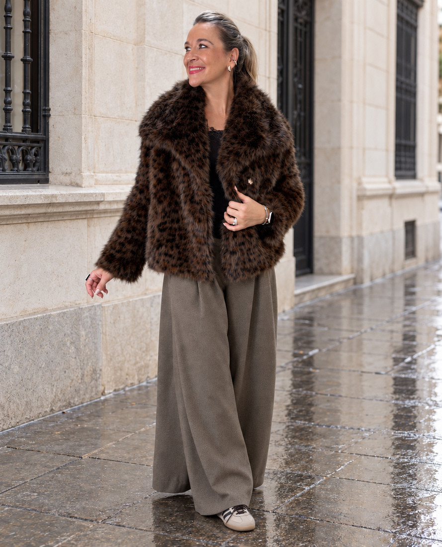 Abrigo Nerea Leopardo Chocolate