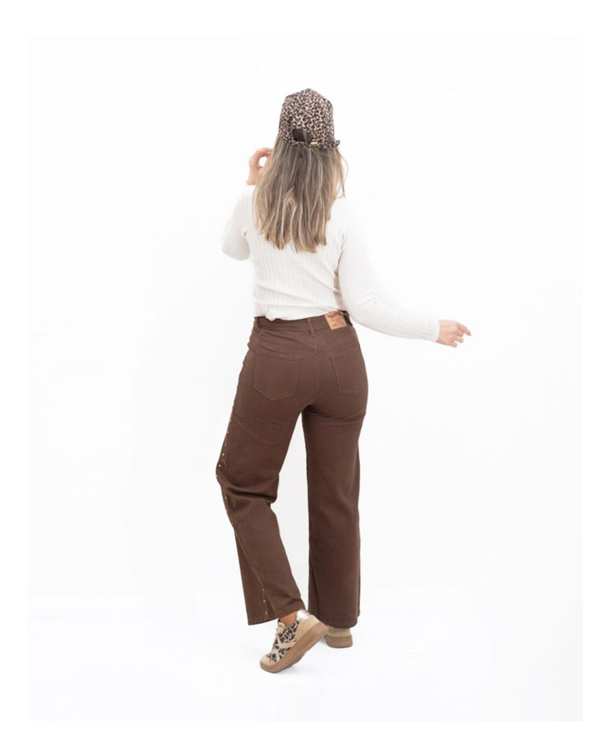 Pantalon Brown Tachas