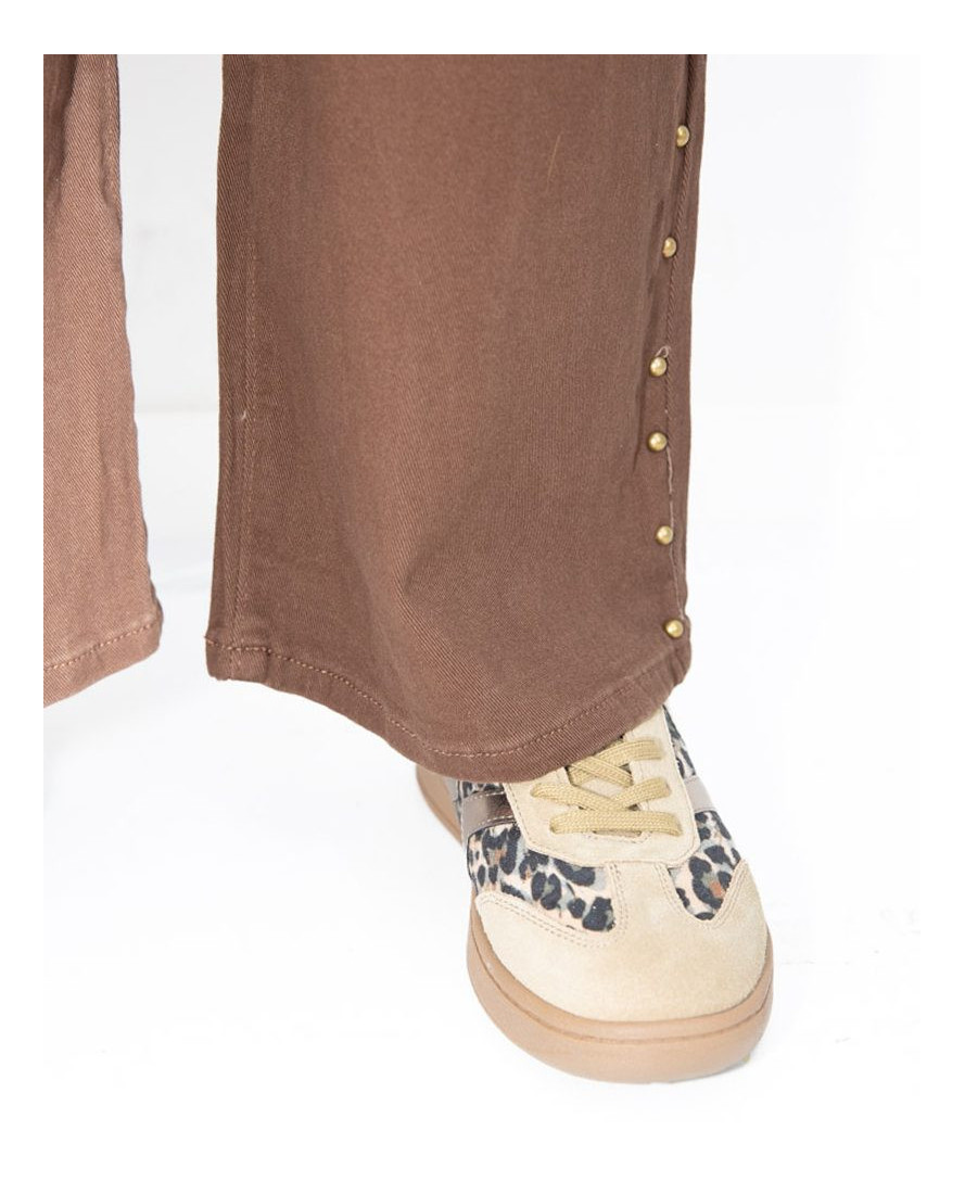 Pantalon Brown Tachas