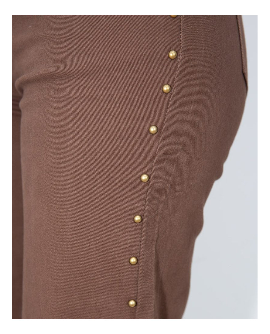 Pantalon Brown Tachas