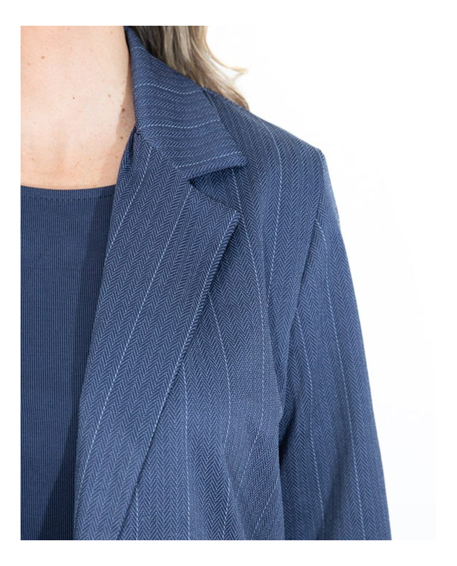 Traje Line