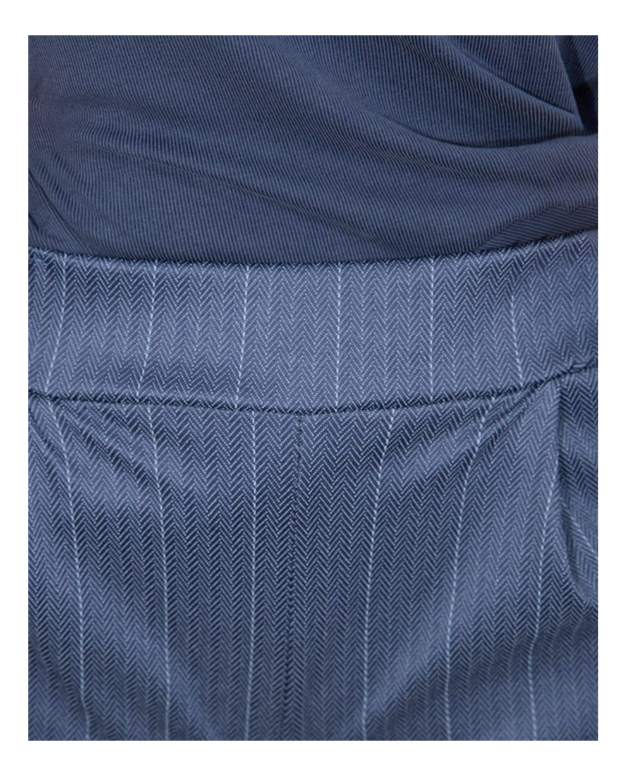 Traje Line